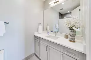 2918 N Lakewood Ave, Chicago, IL 60657 - Photo 14