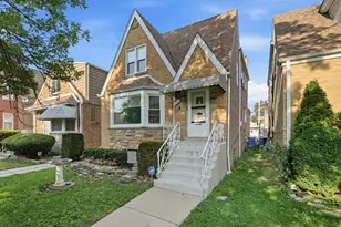 4923 N Mason Ave, Chicago, IL 60630 - Photo 1