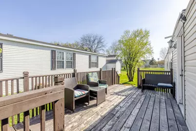 403 Spruce Drive, Belvidere, IL 61008 - Photo 2