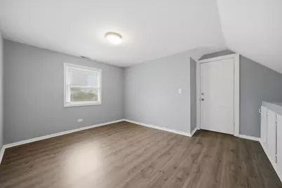 2050 N Kenneth Avenue, Chicago, IL 60639 - Photo 26