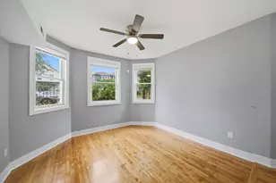 2050 N Kenneth Ave, Chicago, IL 60639 - Photo 16