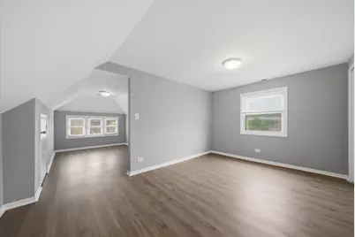 2050 N Kenneth Avenue, Chicago, IL 60639 - Photo 20