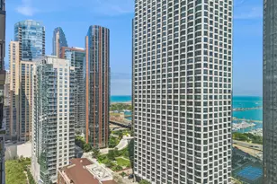 400 E Randolph St, Chicago, IL 60601 - Photo 16