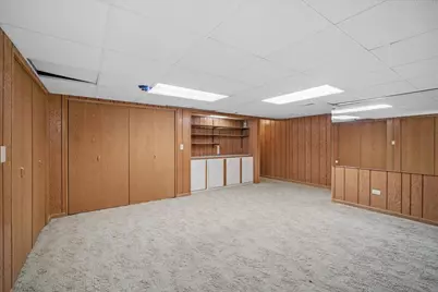 137 Avon Road, Northbrook, IL 60062 - Photo 20