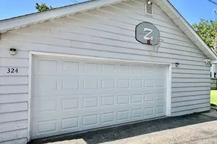 324 S 7th St, Dekalb, IL 60115 - Photo 26