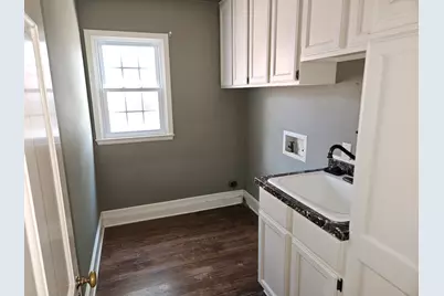 302 W Main Street, Carmi, IL 62821 - Photo 30