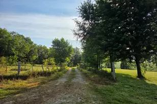 28453 E 2400th St, Prophetstown, IL 61277 - Photo 22
