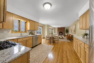 1N145 Glenrise Court, Glen Ellyn, IL 60137 - Photo 8