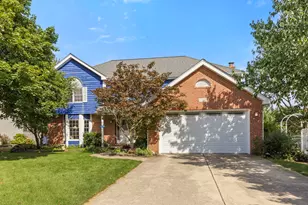 1N145 Glenrise Ct, Glen Ellyn, IL 60137 - Photo 1