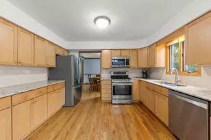 1N145 Glenrise Ct, Glen Ellyn, IL 60137 - Photo 10