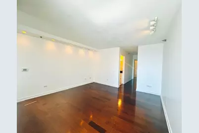 512 N McClurg Court #5210, Chicago, IL 60611 - Photo 14