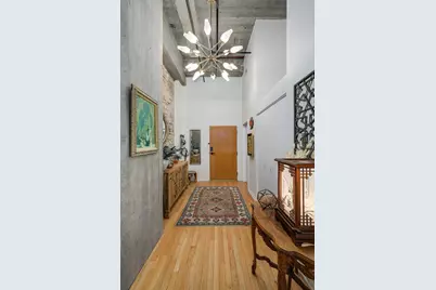 360 W Illinois Avenue #2F, Chicago, IL 60654 - Photo 6