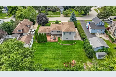 233 S Western Avenue, Bartlett, IL 60103 - Photo 40
