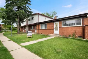 416 Glendale Rd, Glenview, IL 60025 - Photo 1