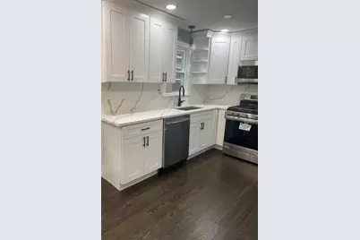 9016 S Lowe Avenue, Chicago, IL 60620 - Photo 6