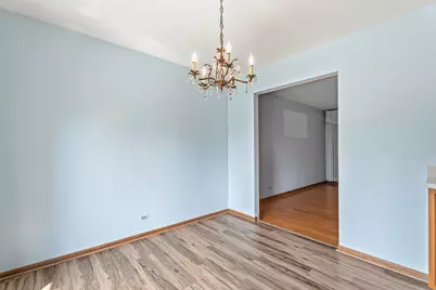 78 S Clarendon Avenue, Addison, IL 60101 - Photo 8