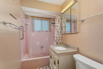 78 S Clarendon Avenue, Addison, IL 60101 - Photo 18