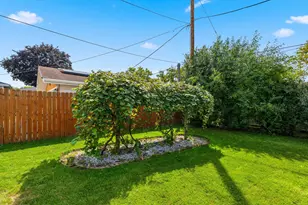 78 S Clarendon Ave, Addison, IL 60101 - Photo 36