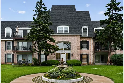 5200 Carriageway Drive #317, Rolling Meadows, IL 60008 - Photo 2
