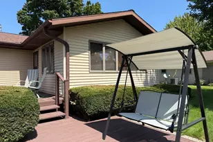 1408 23rd St, Peru, IL 61354 - Photo 2