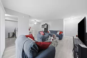 20127 Woodale St, Lynwood, IL 60411 - Photo 10