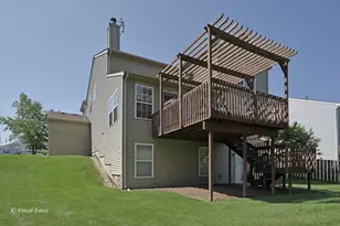232 Johnson St, Hampshire, IL 60140 - Photo 18