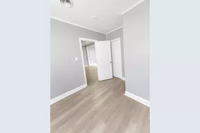56 W Main Street, Chicago Heights, IL 60411 - Photo 4