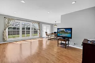 1719 W Lexington Dr, Arlington Heights, IL 60004 - Photo 22