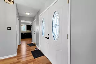 1719 W Lexington Dr, Arlington Heights, IL 60004 - Photo 16