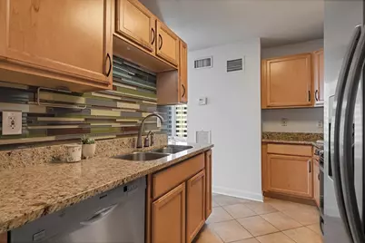 401 E Ontario Street #2609, Chicago, IL 60611 - Photo 8