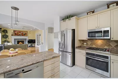 9254 Nagle Avenue, Morton Grove, IL 60053 - Photo 8