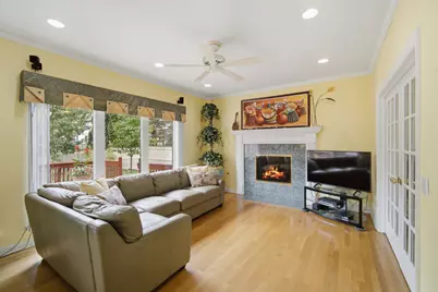 9254 Nagle Avenue, Morton Grove, IL 60053 - Photo 12