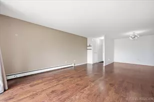 5506 Lincoln Ave, Morton Grove, IL 60053 - Photo 8