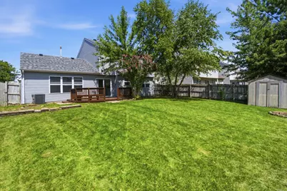 105 E Brittany Lane, Hainesville, IL 60030 - Photo 22