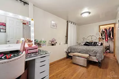 4019 N Bernard Street, Chicago, IL 60618 - Photo 30