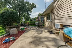 2N565 Euclid Ave, Glen Ellyn, IL 60137 - Photo 26
