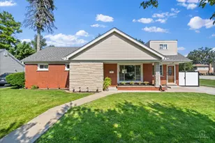 2405 Sarah St, Franklin Park, IL 60131 - Photo 2