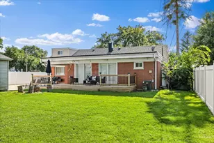 2405 Sarah St, Franklin Park, IL 60131 - Photo 32