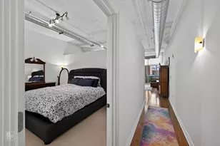 565 W Quincy St, Chicago, IL 60661 - Photo 8