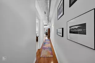 565 W Quincy St, Chicago, IL 60661 - Photo 2