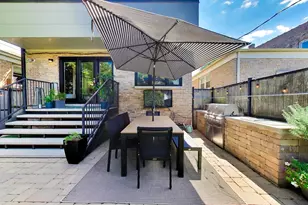 2326 W Erie St, Chicago, IL 60612 - Photo 24