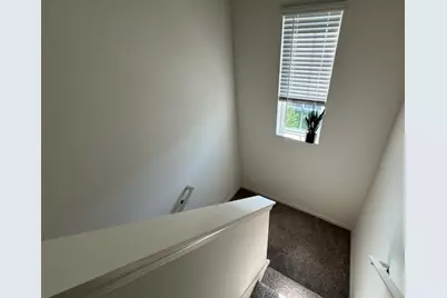 1039 Briar Glen Court, Hampshire, IL 60140 - Photo 6