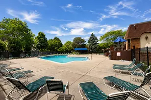 2005 Valencia Dr, Northbrook, IL 60062 - Photo 6