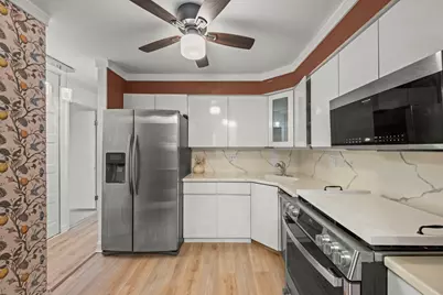 2005 Valencia Drive #306D, Northbrook, IL 60062 - Photo 12
