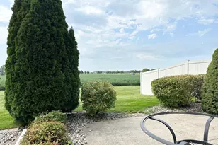 2083 Summerfield Ln, Bourbonnais, IL 60914 - Photo 12