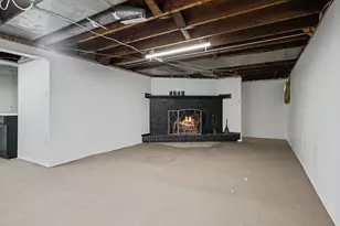 1508 N Linden St, Bloomington, IL 61701 - Photo 16