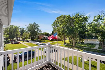 1316 Whitcomb Avenue, Des Plaines, IL 60018 - Photo 14