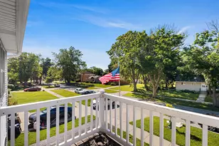 1316 Whitcomb Ave, Des Plaines, IL 60018 - Photo 14