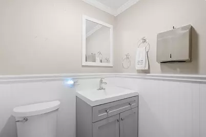 1316 Whitcomb Avenue, Des Plaines, IL 60018 - Photo 10