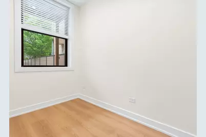 1246 W Bryn Mawr Avenue #1, Chicago, IL 60660 - Photo 10